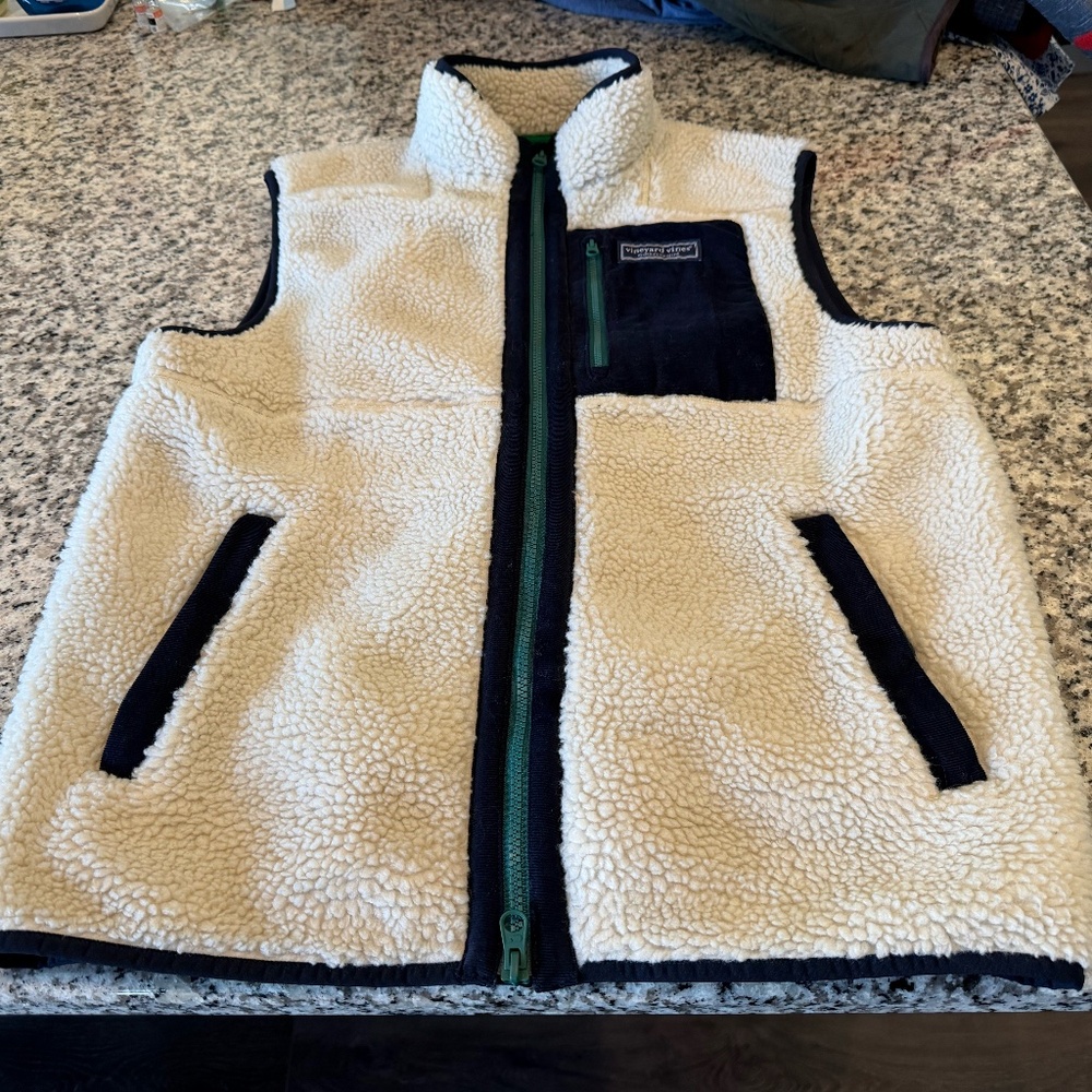 Vineyard Vines Sherpa SuperShep Vest - Medium